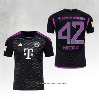 Camisola 2º Bayern de Munique Jogador Musiala 23/24